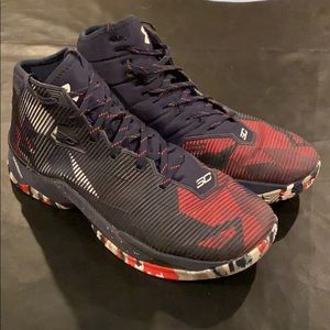 Men’s underarmour Steph Curry basketball shoes